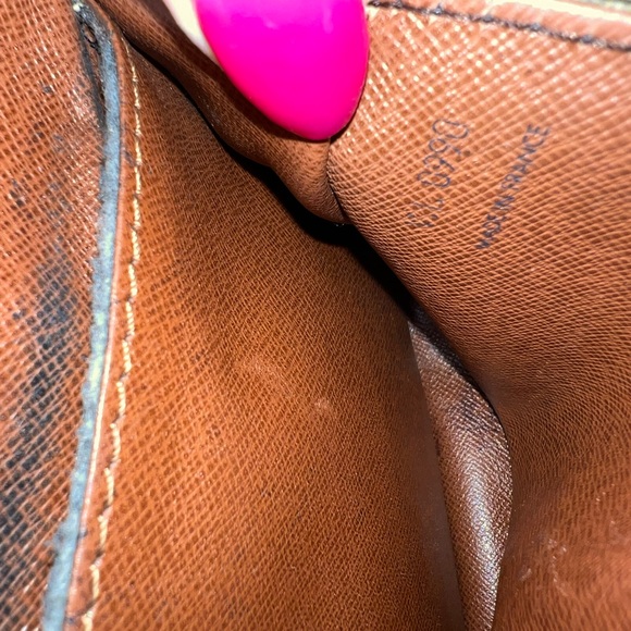 Louis Vuitton Mini St. Cloud - Picture 10 of 15